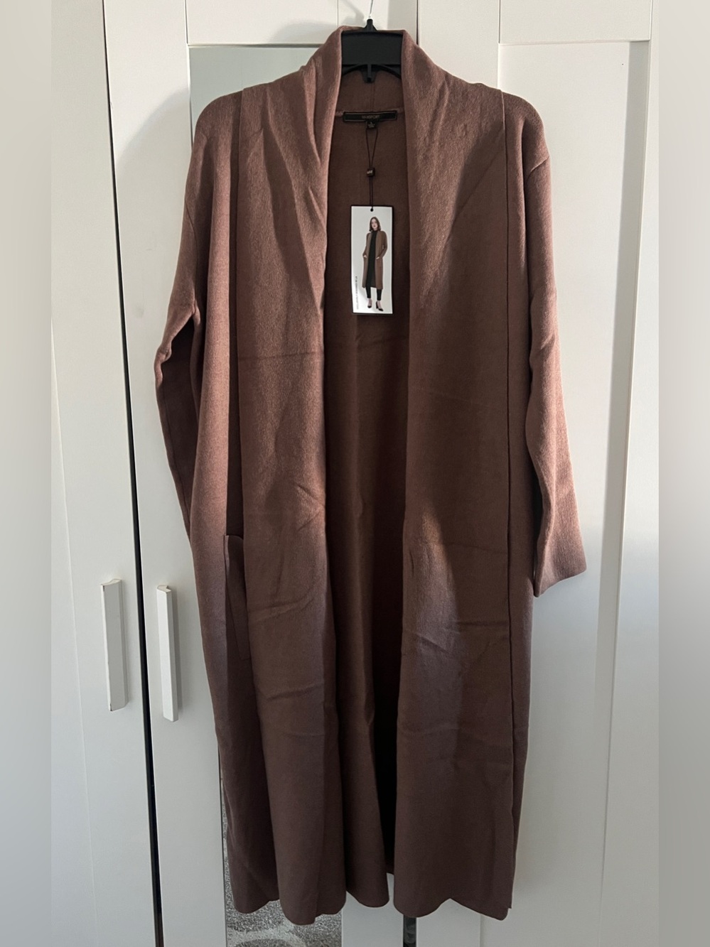 Maxsport Long Cardigan in Brown Mocha  Size Large NWT